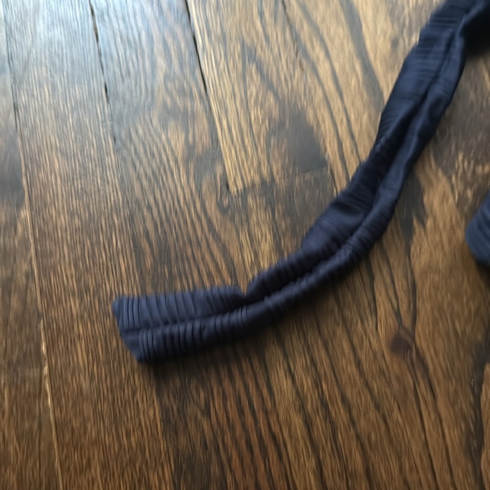 Cupshe Navy Textured Camisole with Cream Trim - Picture 12 of 12